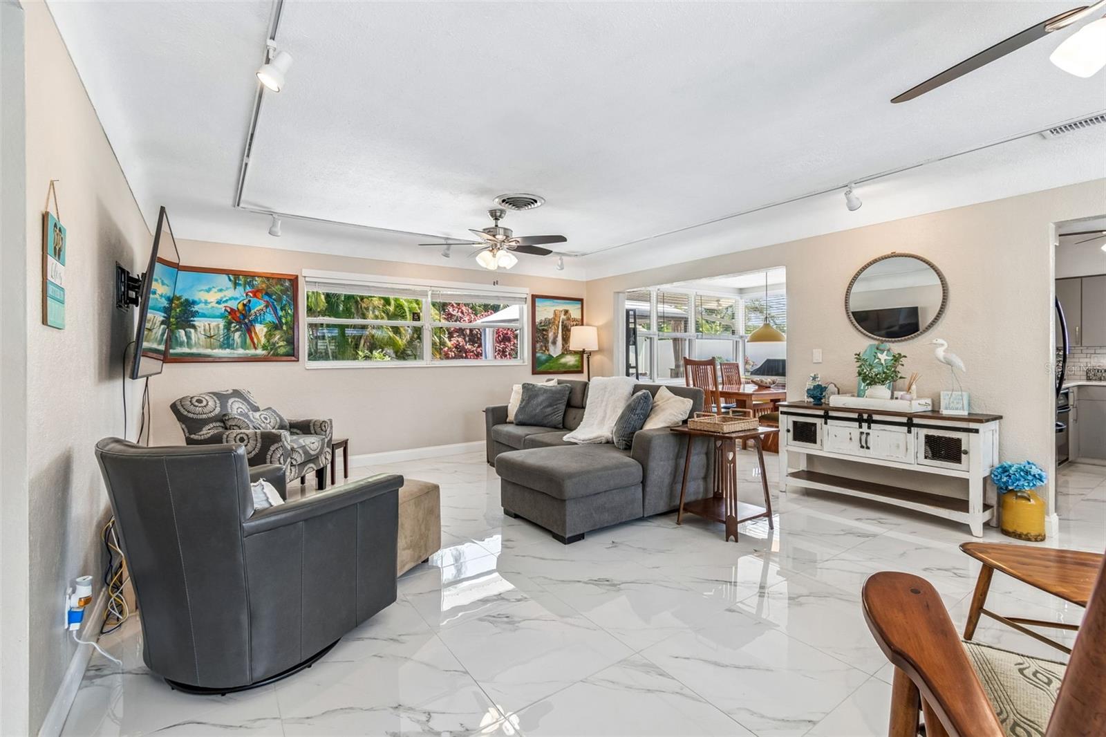 6765 11TH AVE N, ST PETERSBURG, FL, 33710