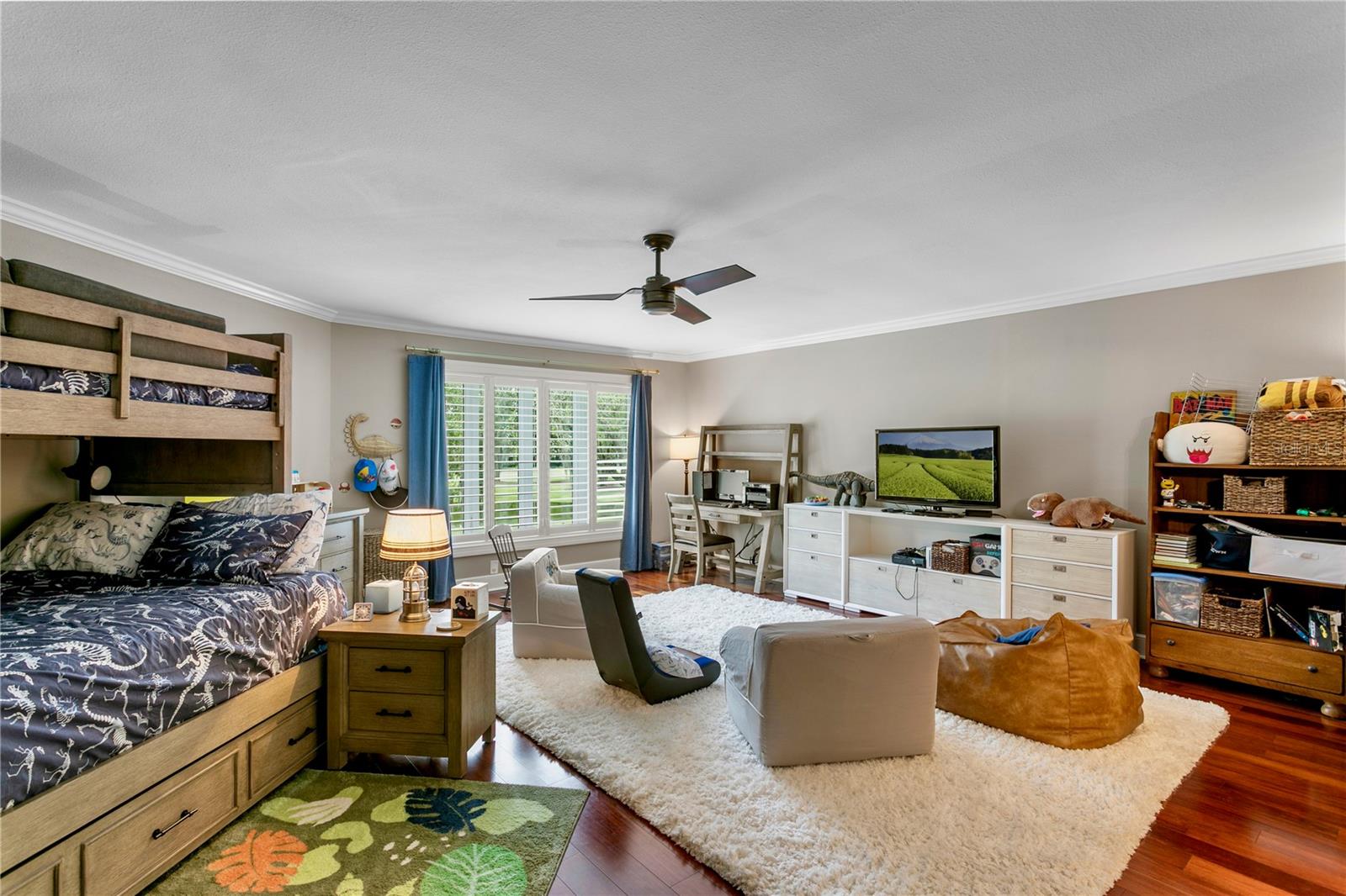 16601 AVILA BLVD, TAMPA, FL, 33613