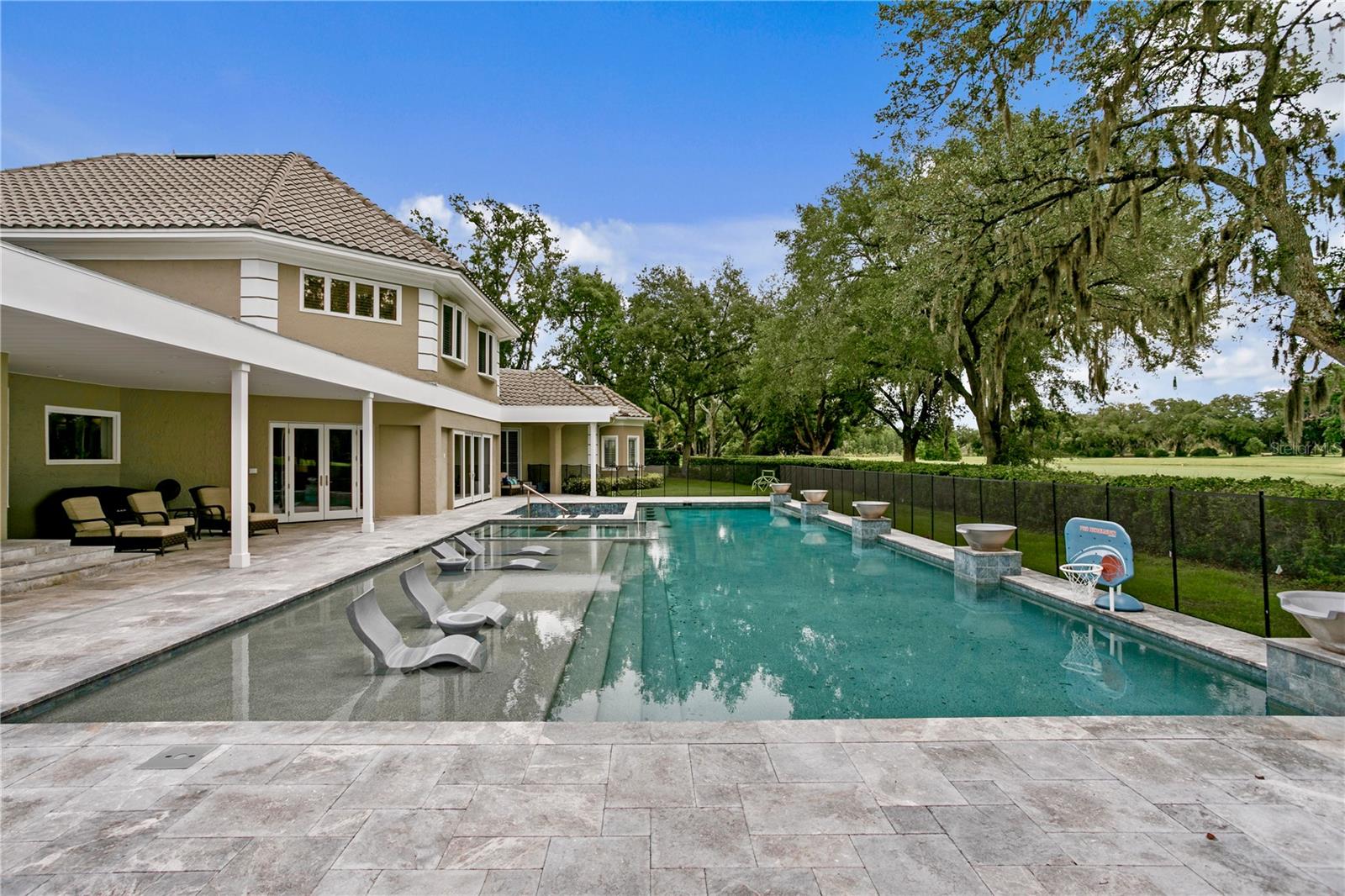 16601 AVILA BLVD, TAMPA, FL, 33613