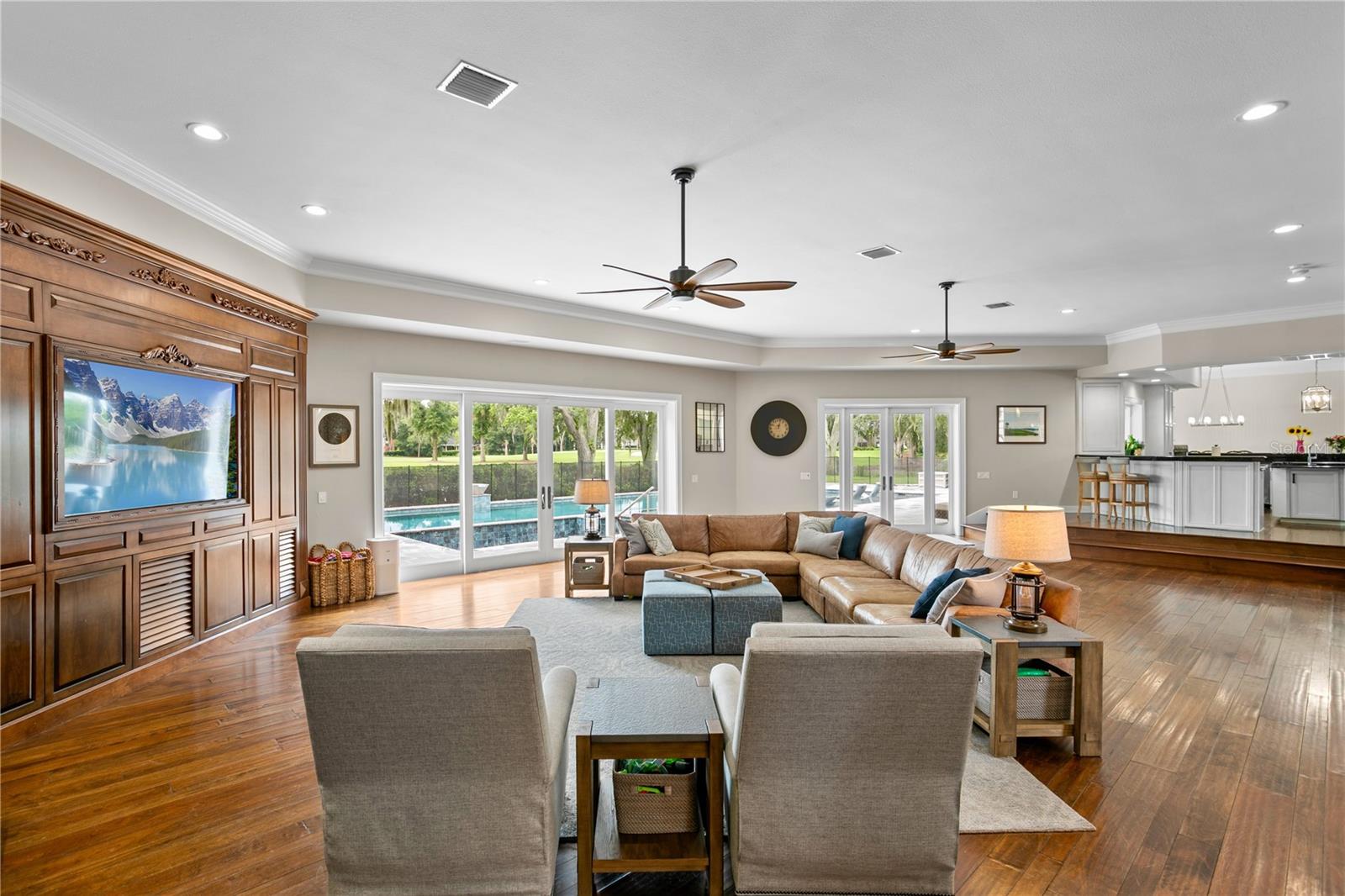 16601 AVILA BLVD, TAMPA, FL, 33613