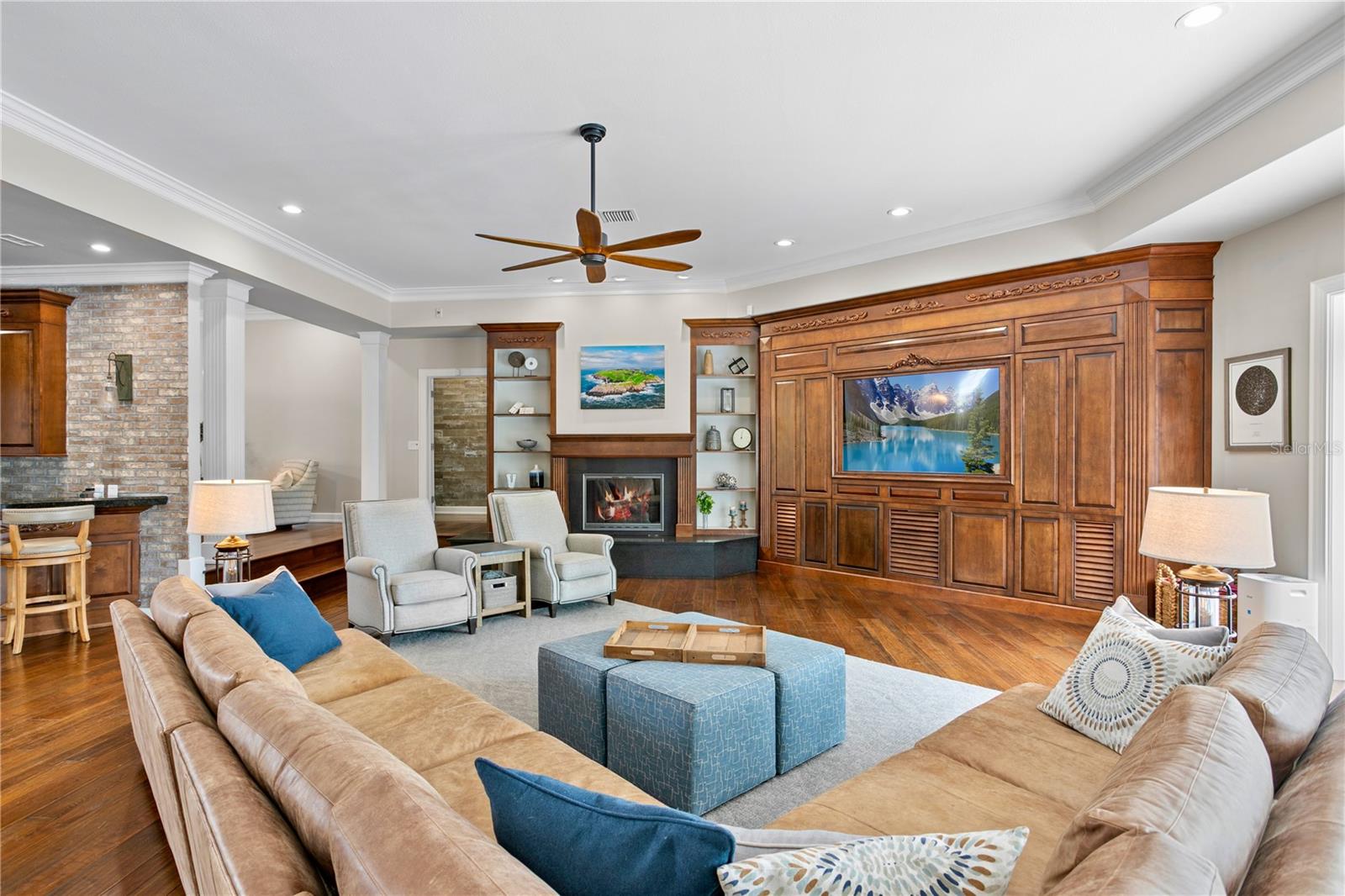 16601 AVILA BLVD, TAMPA, FL, 33613