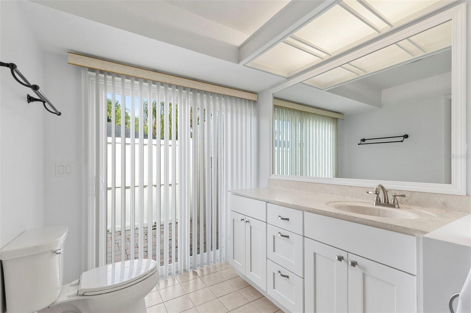 4308 MIDDLE LAKE DR, TAMPA, FL, 33624