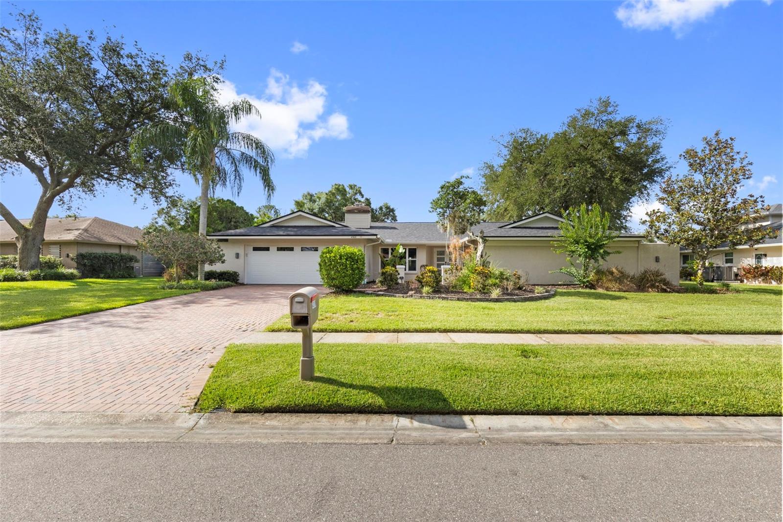 4308 MIDDLE LAKE DR, TAMPA, FL, 33624