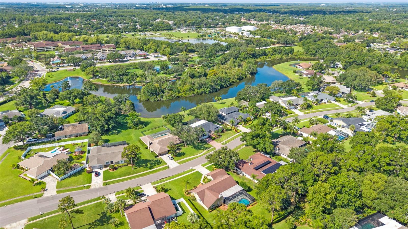 4308 MIDDLE LAKE DR, TAMPA, FL, 33624