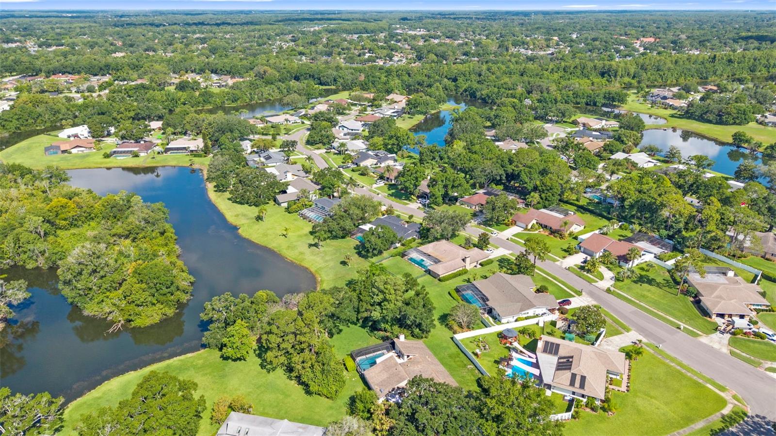 4308 MIDDLE LAKE DR, TAMPA, FL, 33624