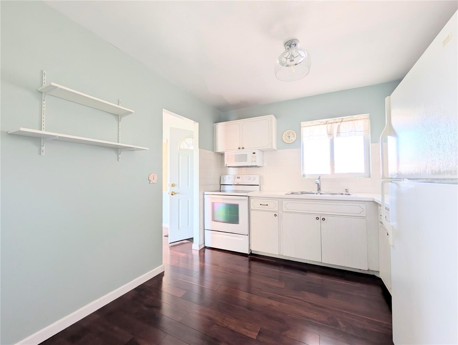 5922 GARDEN LN #A31, BRADENTON, FL, 34207