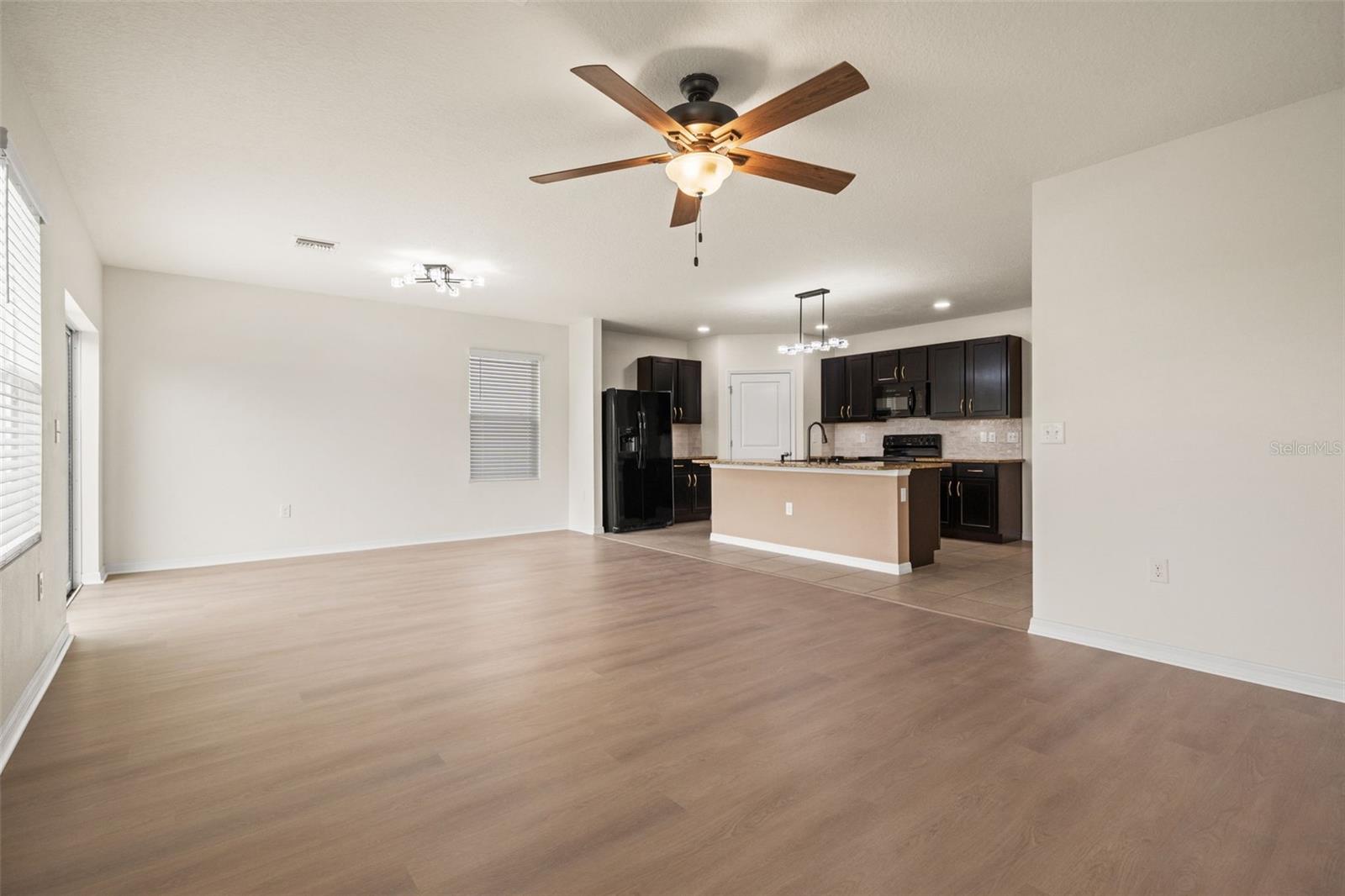 16443 LITTLE GARDEN DR, WIMAUMA, FL, 33598