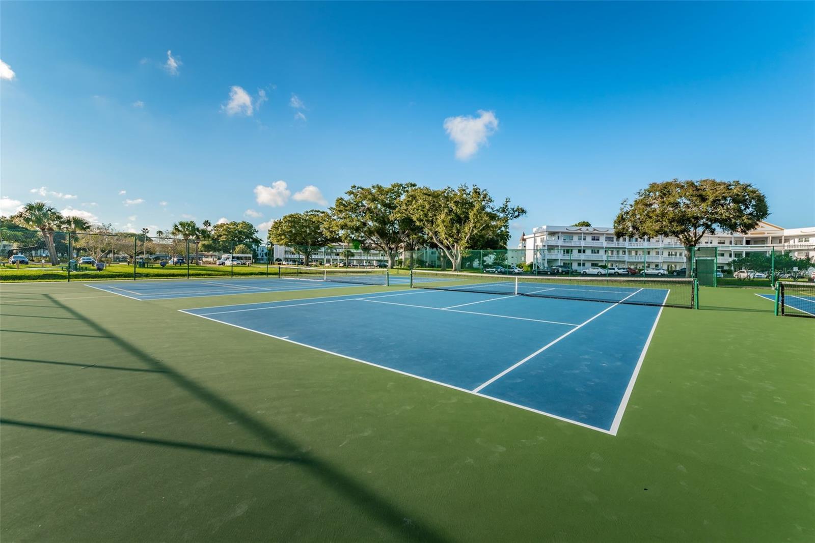 2072 AUSTRALIA WAY W #32, CLEARWATER, FL, 33763