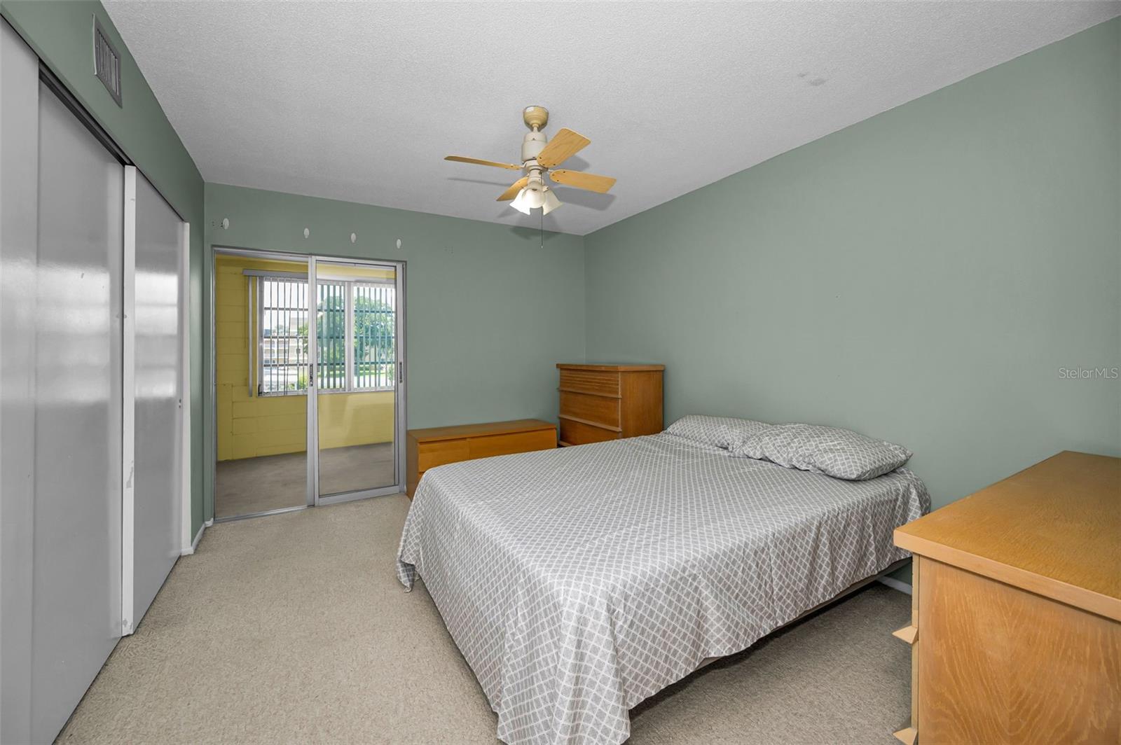 2072 AUSTRALIA WAY W #32, CLEARWATER, FL, 33763
