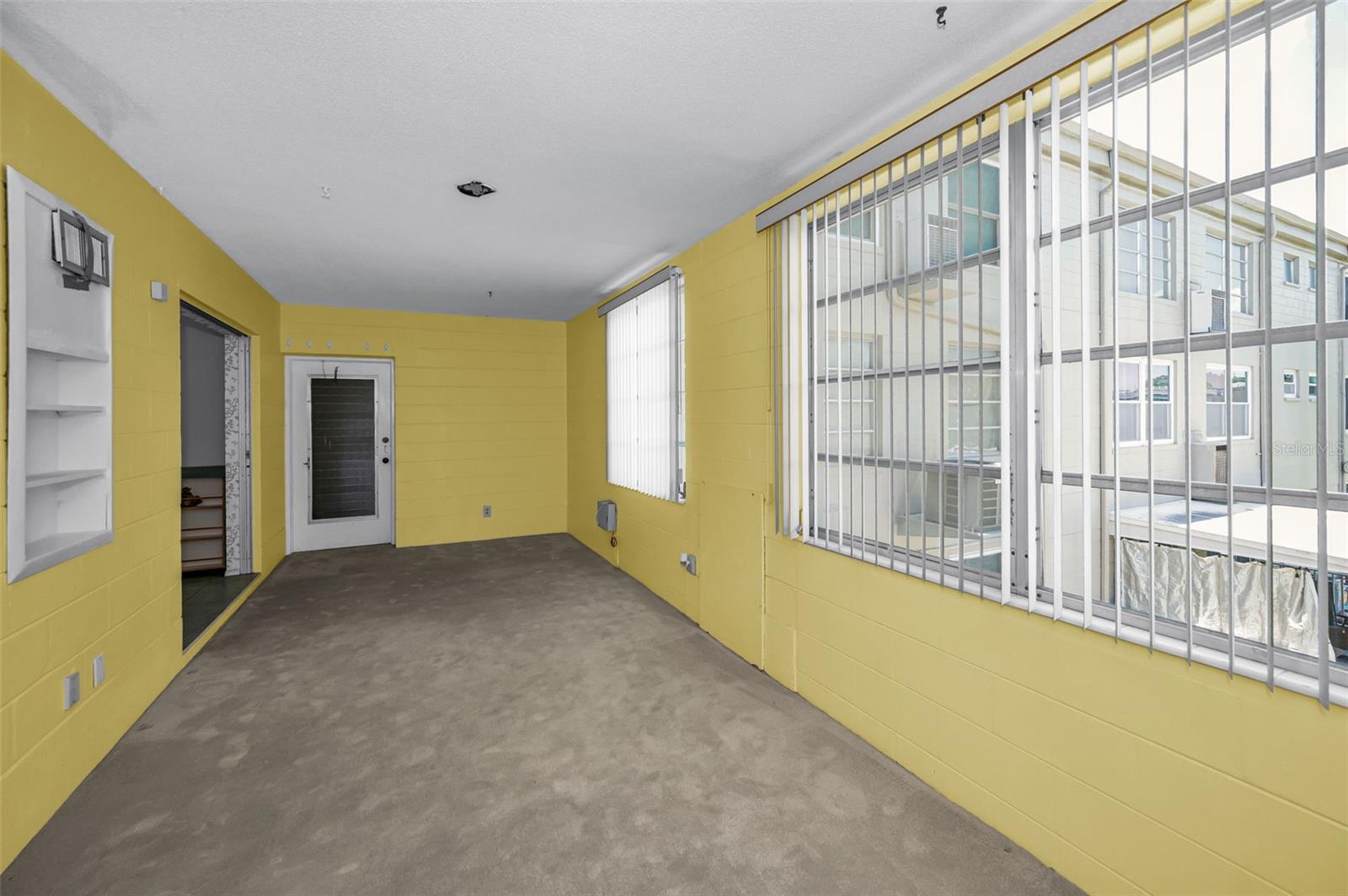 2072 AUSTRALIA WAY W #32, CLEARWATER, FL, 33763