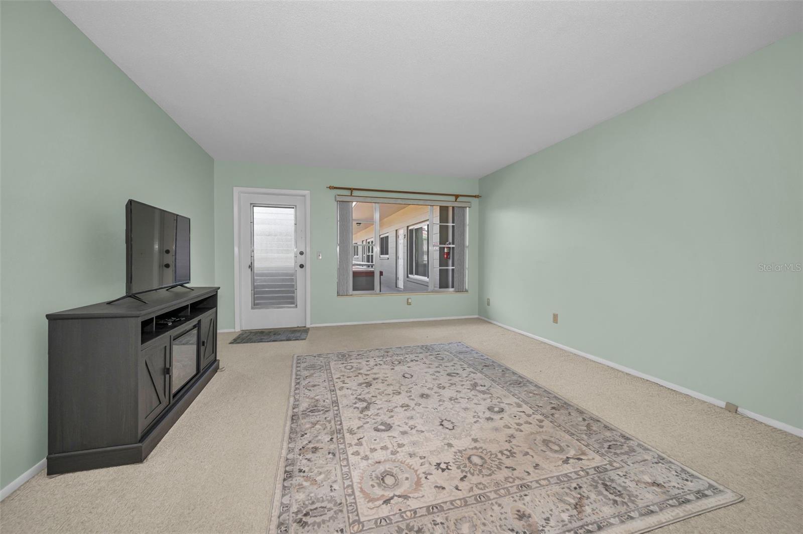 2072 AUSTRALIA WAY W #32, CLEARWATER, FL, 33763