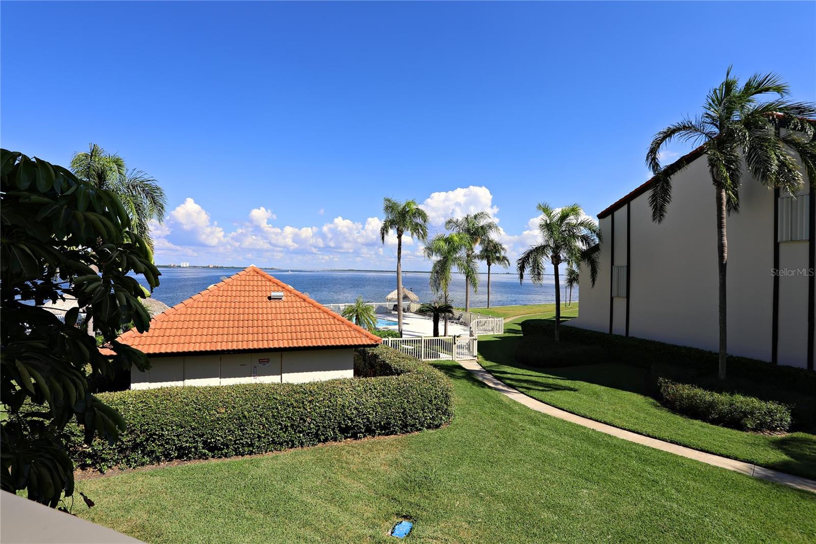 103 1ST ST E #113, TIERRA VERDE, FL, 33715