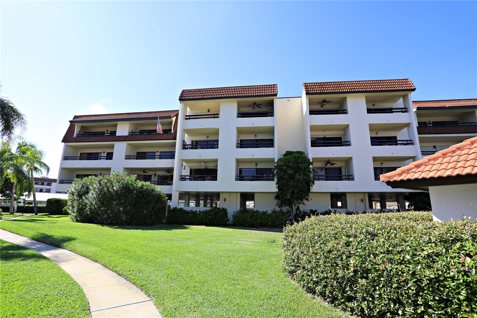 103 1ST ST E #113, TIERRA VERDE, FL, 33715