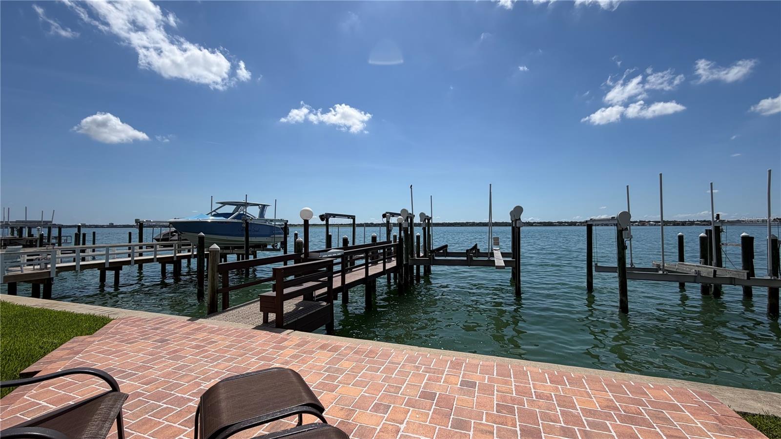 218 SAND KEY ESTATES DR, CLEARWATER BEACH, FL, 33767