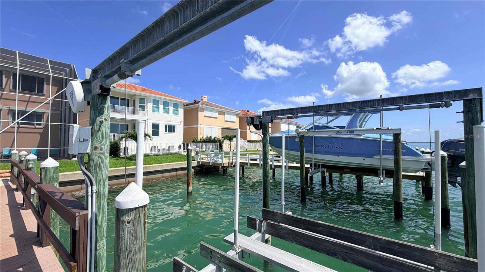 218 SAND KEY ESTATES DR, CLEARWATER BEACH, FL, 33767
