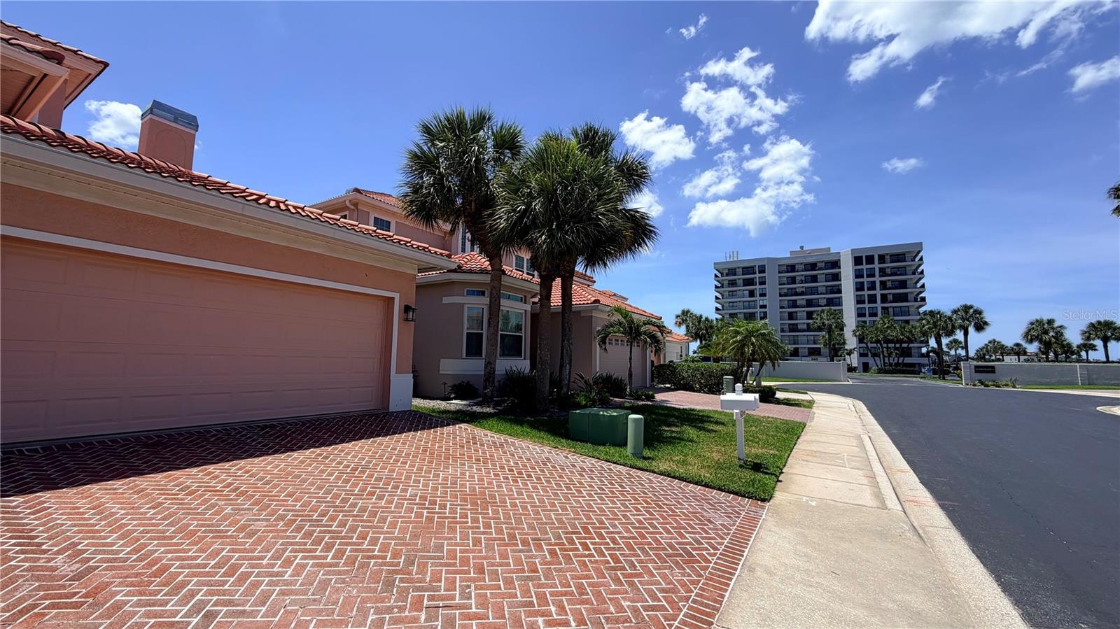 218 SAND KEY ESTATES DR, CLEARWATER BEACH, FL, 33767
