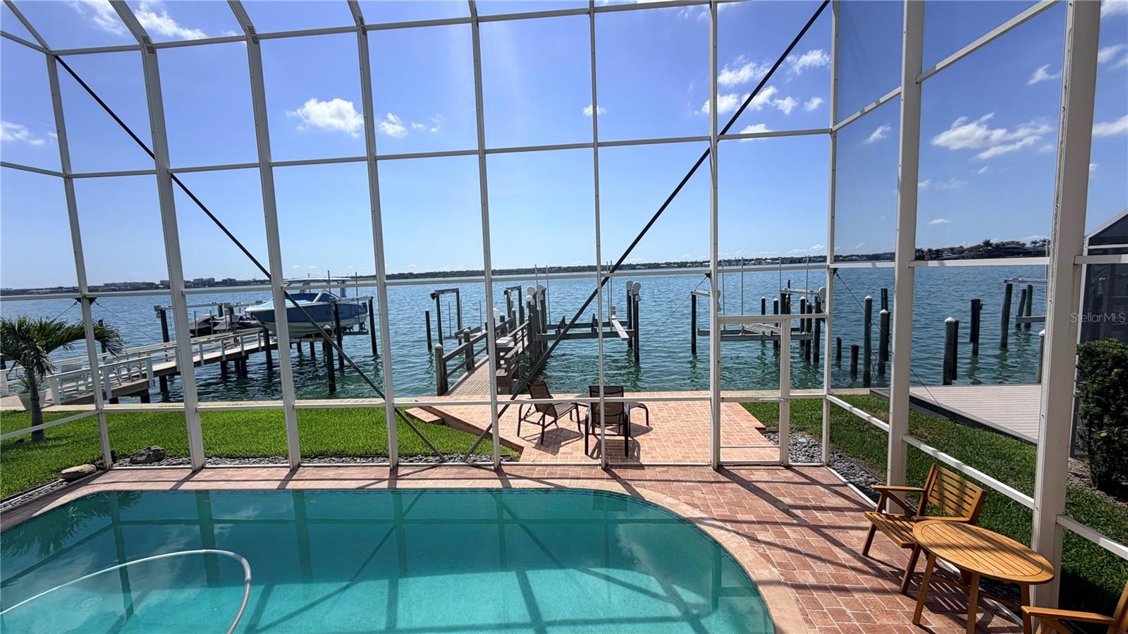 218 SAND KEY ESTATES DR, CLEARWATER BEACH, FL, 33767