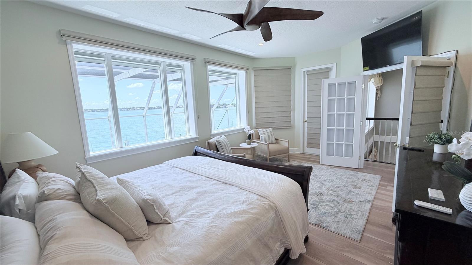 218 SAND KEY ESTATES DR, CLEARWATER BEACH, FL, 33767