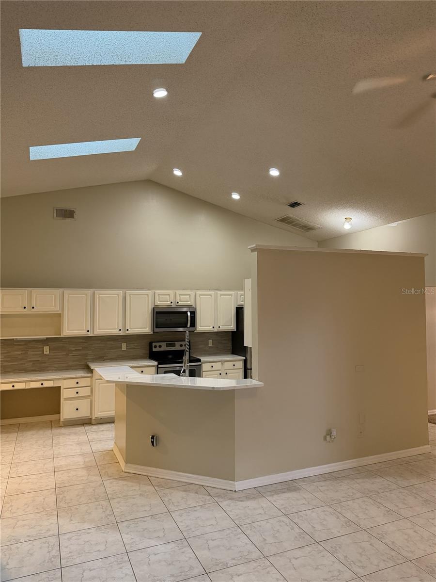 3733 WEETAMOO CIR, ORLANDO, FL, 32818