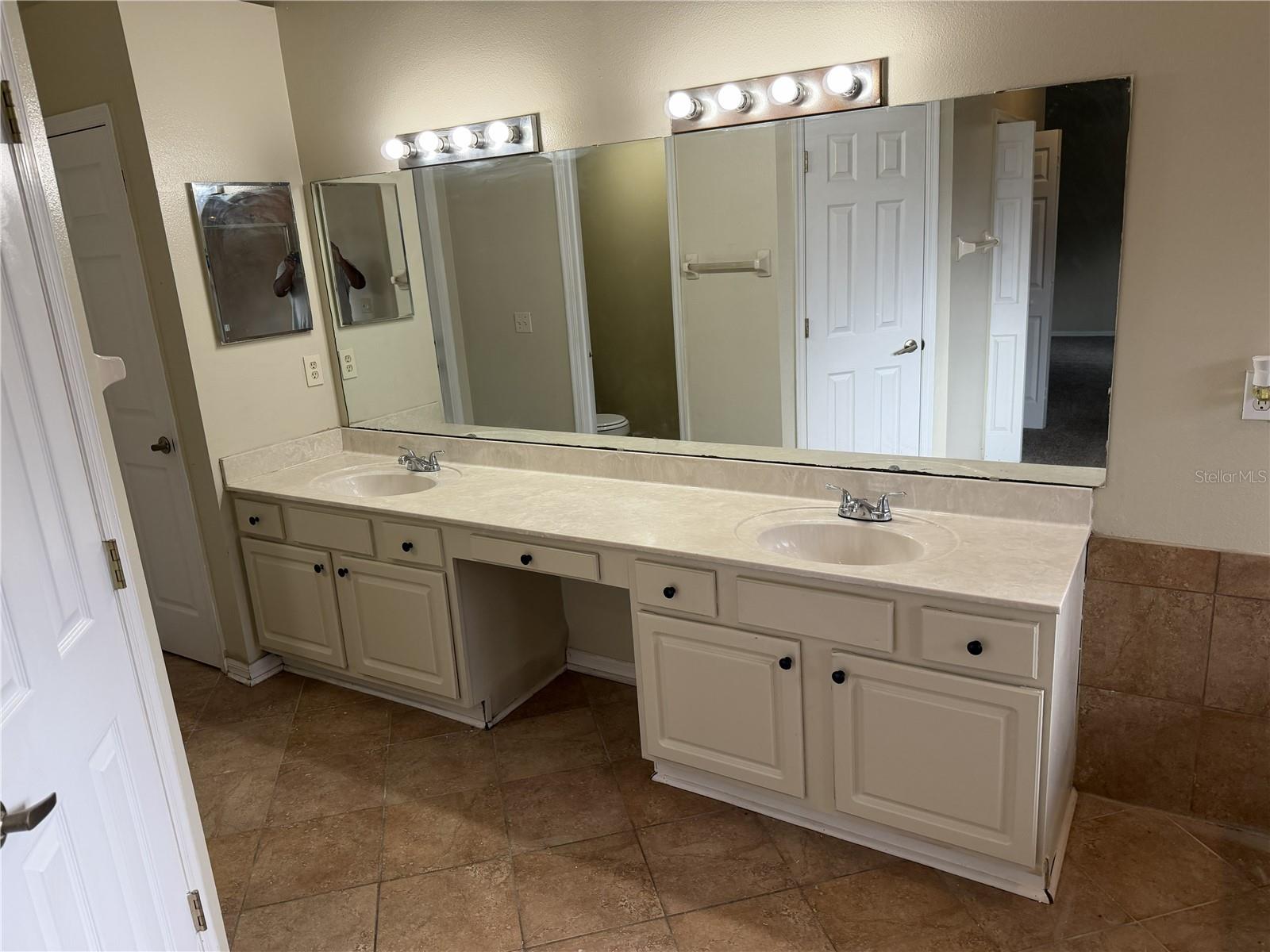 3733 WEETAMOO CIR, ORLANDO, FL, 32818