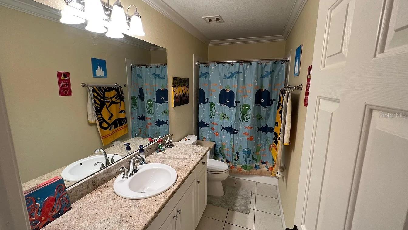 2889 BAYSHORE TRAILS DR, TAMPA, FL, 33611
