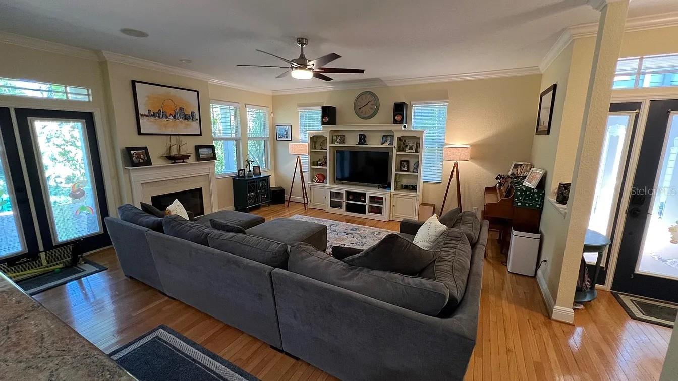 2889 BAYSHORE TRAILS DR, TAMPA, FL, 33611