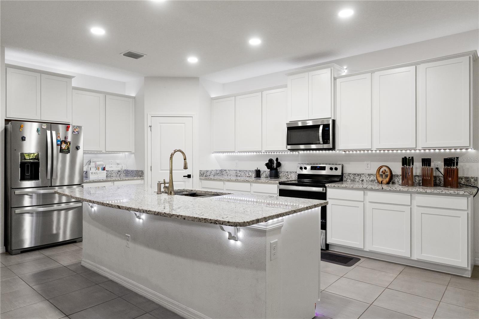 3763 AUTUMN AMBER DR, SPRING HILL, FL, 34609