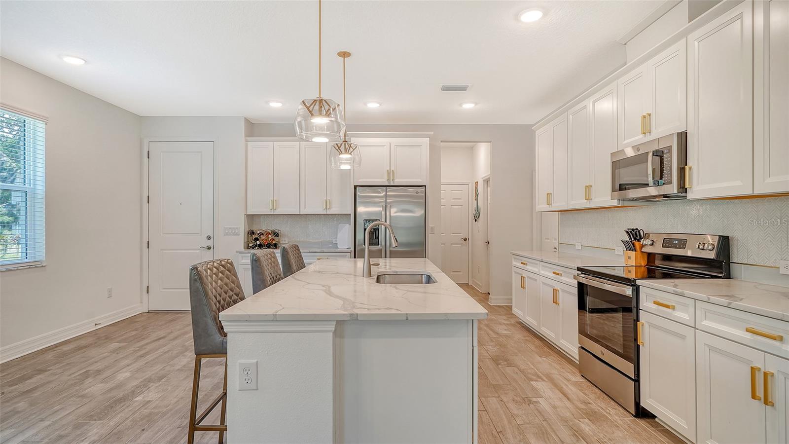 3092 VIA SIENNA CIR, SARASOTA, FL, 34243