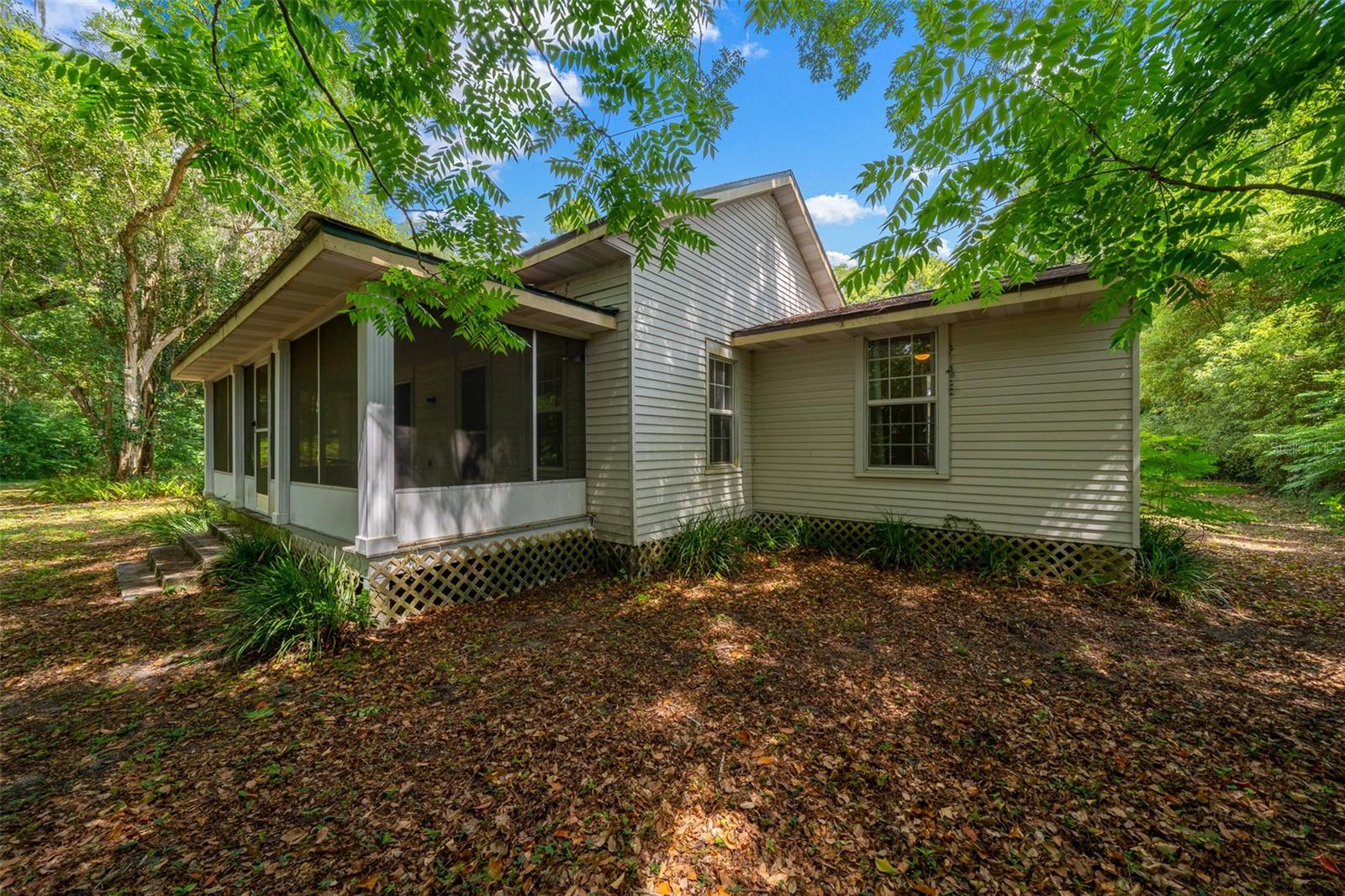 1985 NE 97TH STREED RD, ANTHONY, FL, 32617