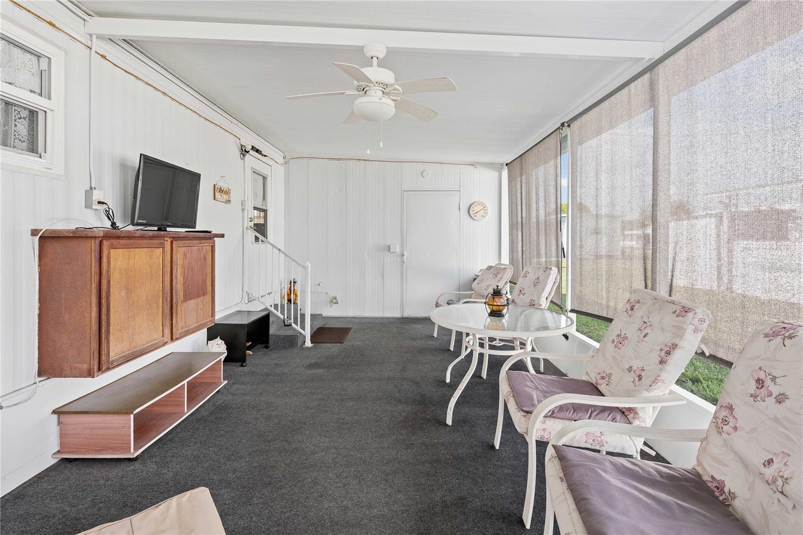 37250 BEVERLY AVE, ZEPHYRHILLS, FL, 33542