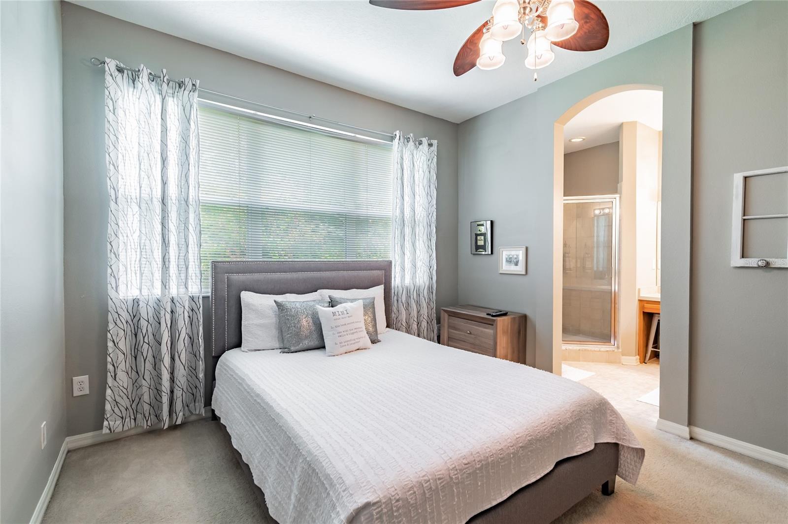 8116 STONE PATH WAY, TAMPA, FL, 33647