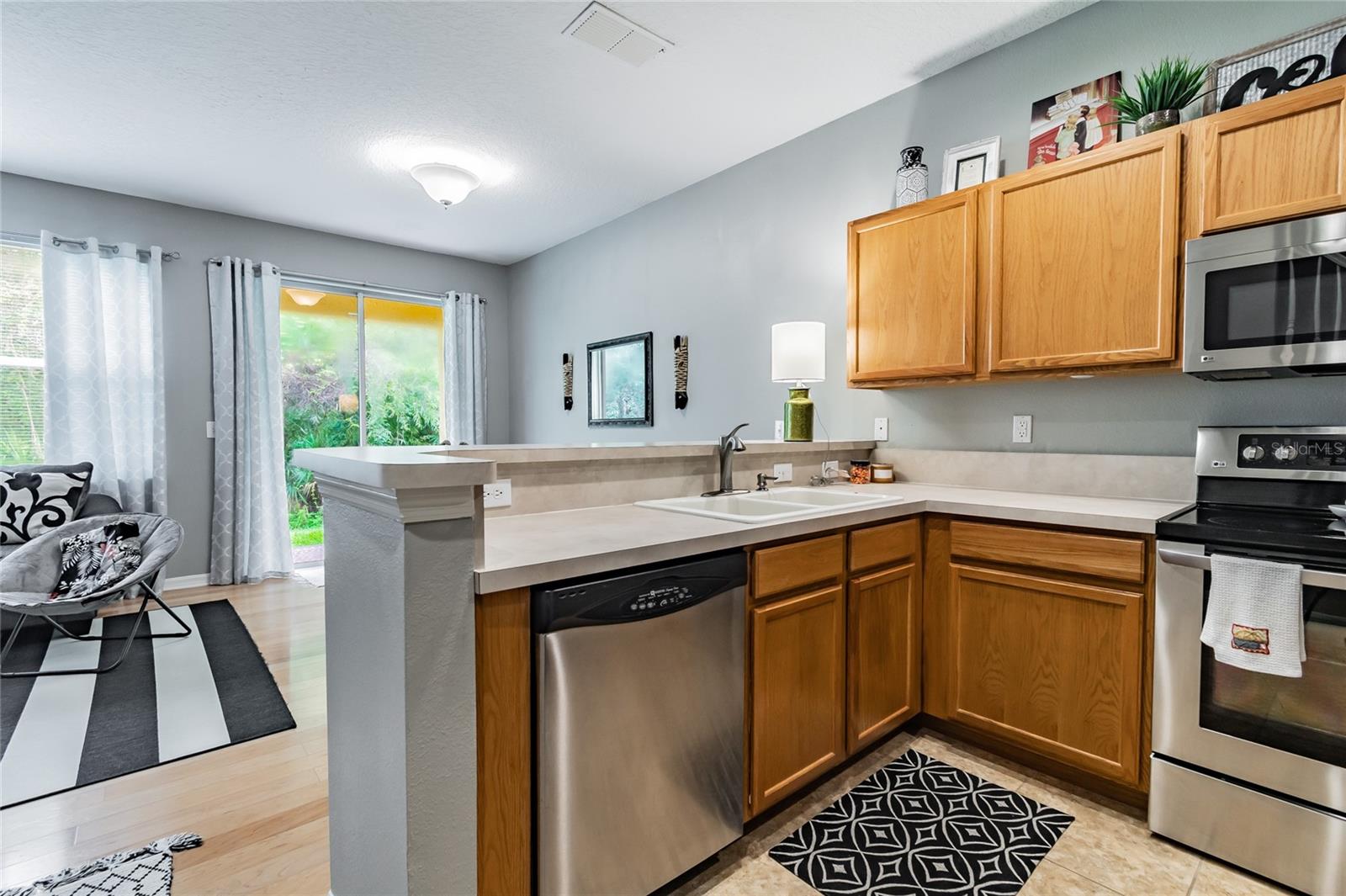 8116 STONE PATH WAY, TAMPA, FL, 33647