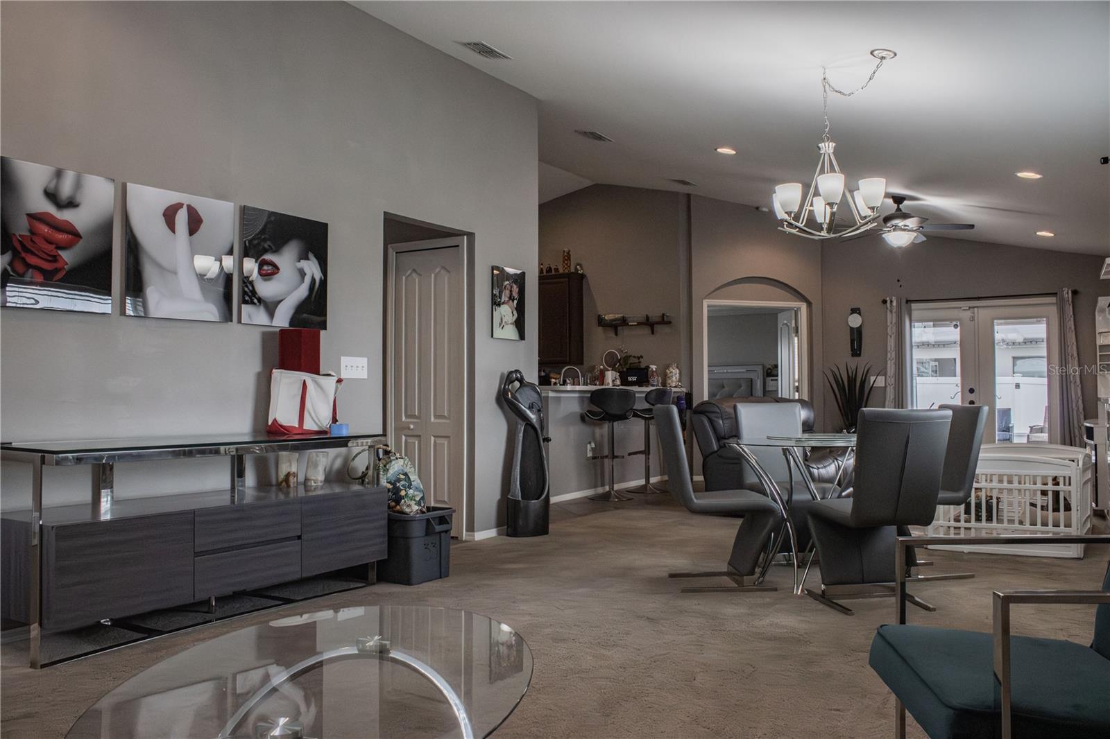 2628 SUNSET CIR, LAKE WALES, FL, 33898