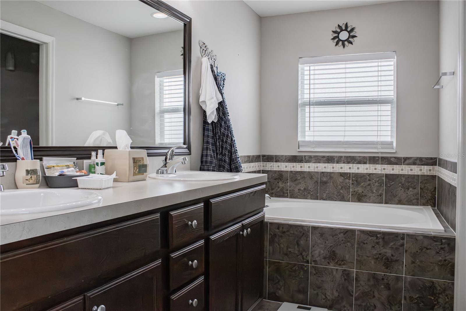 2628 SUNSET CIR, LAKE WALES, FL, 33898