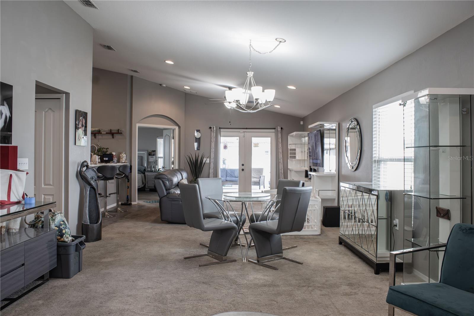 2628 SUNSET CIR, LAKE WALES, FL, 33898