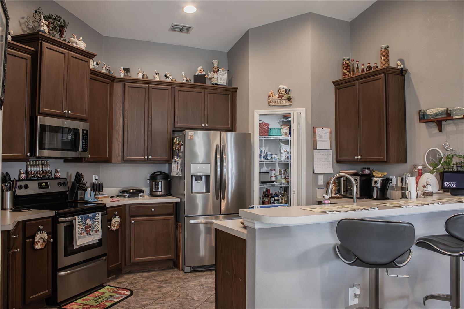 2628 SUNSET CIR, LAKE WALES, FL, 33898
