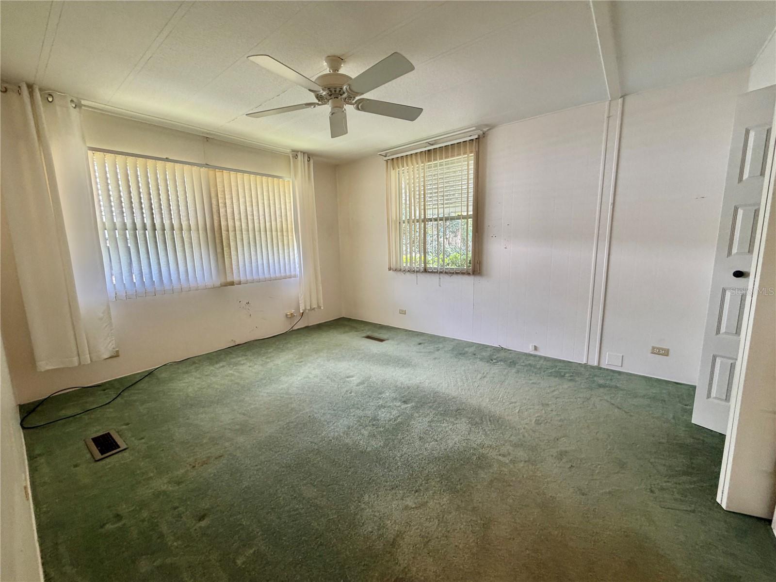 132 TAMARISK WAY, LEESBURG, FL, 34748