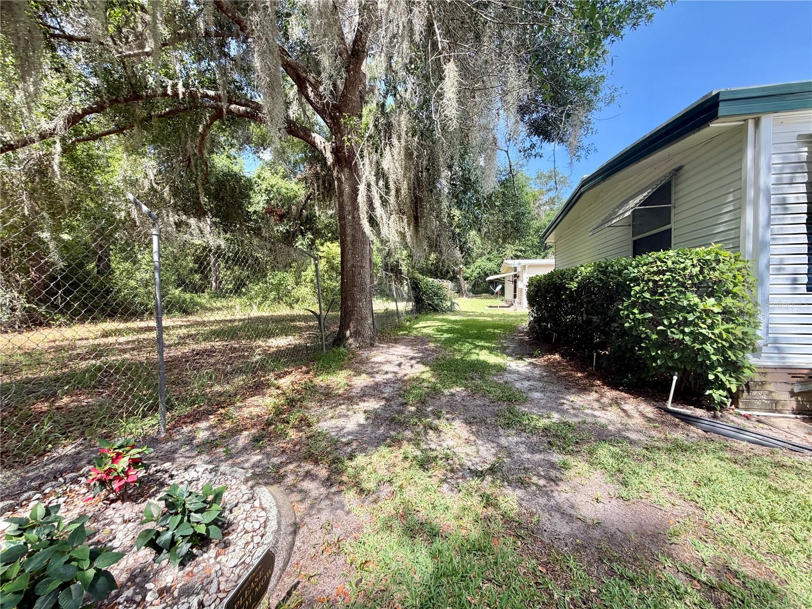 132 TAMARISK WAY, LEESBURG, FL, 34748
