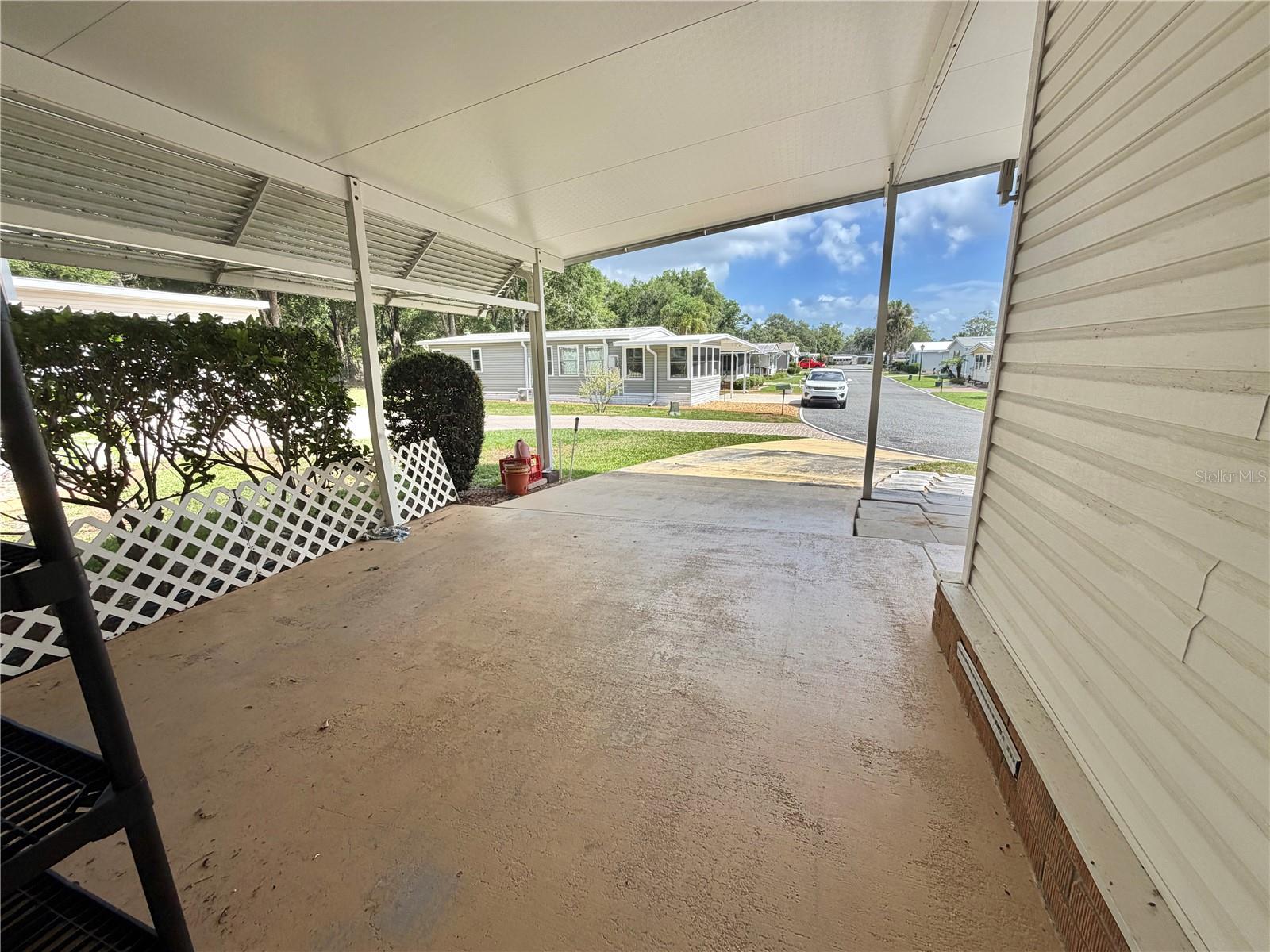132 TAMARISK WAY, LEESBURG, FL, 34748