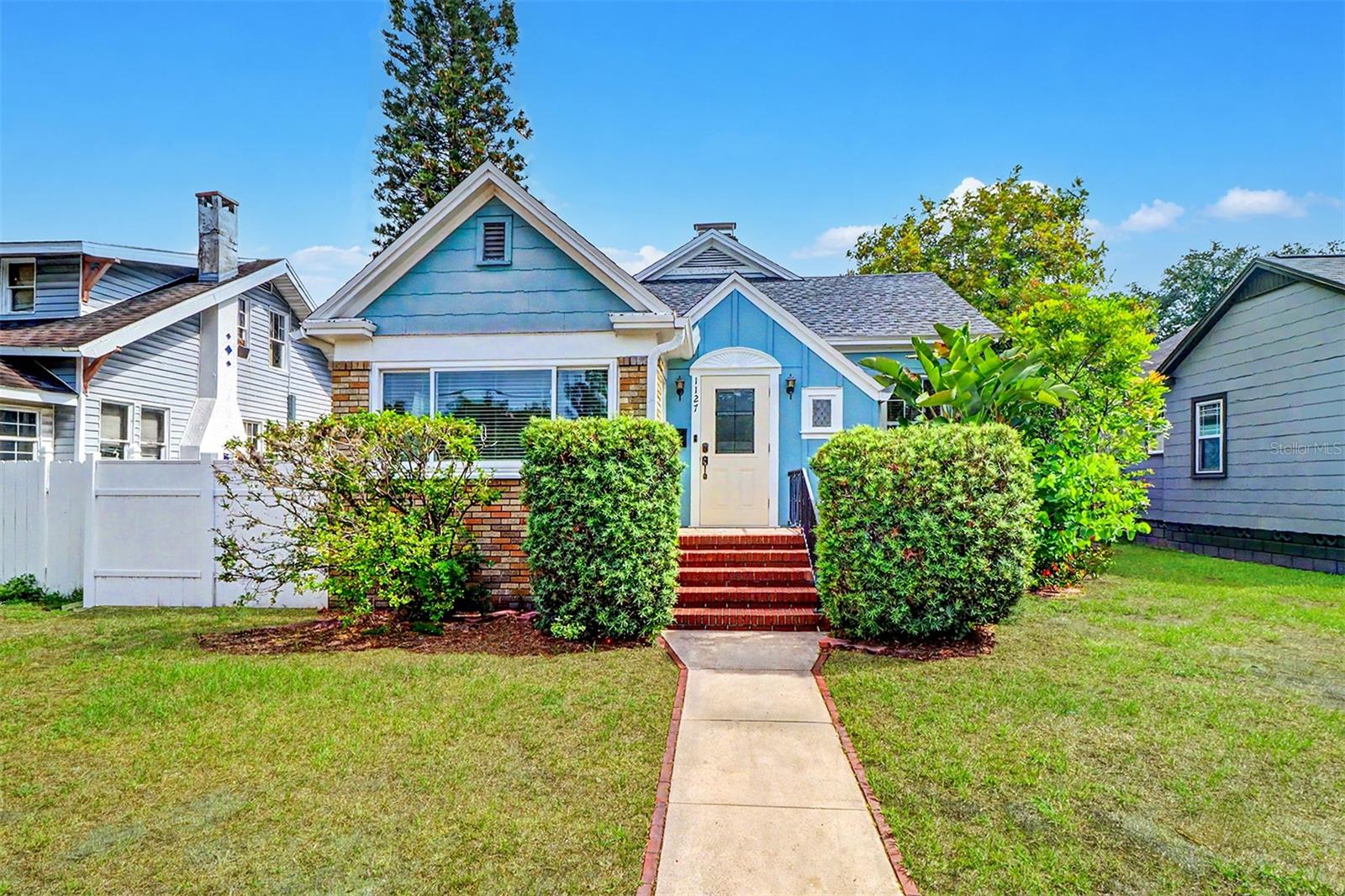 1127 22ND AVE N, ST PETERSBURG, FL, 33704