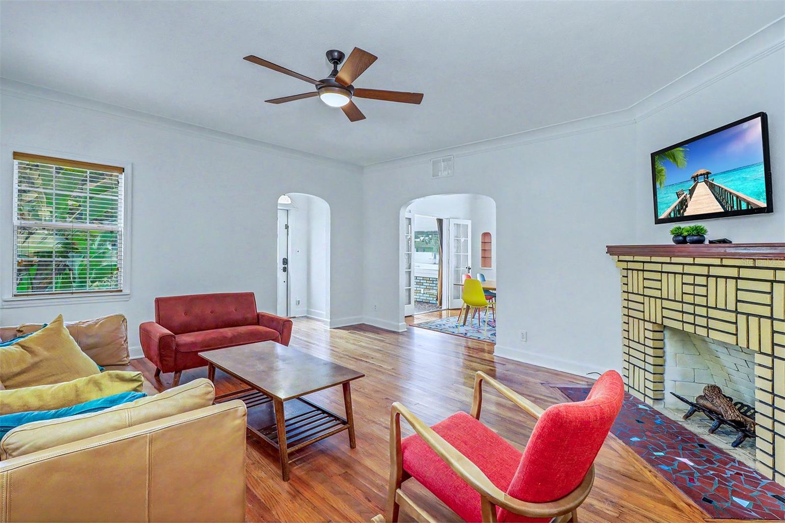 1127 22ND AVE N, ST PETERSBURG, FL, 33704