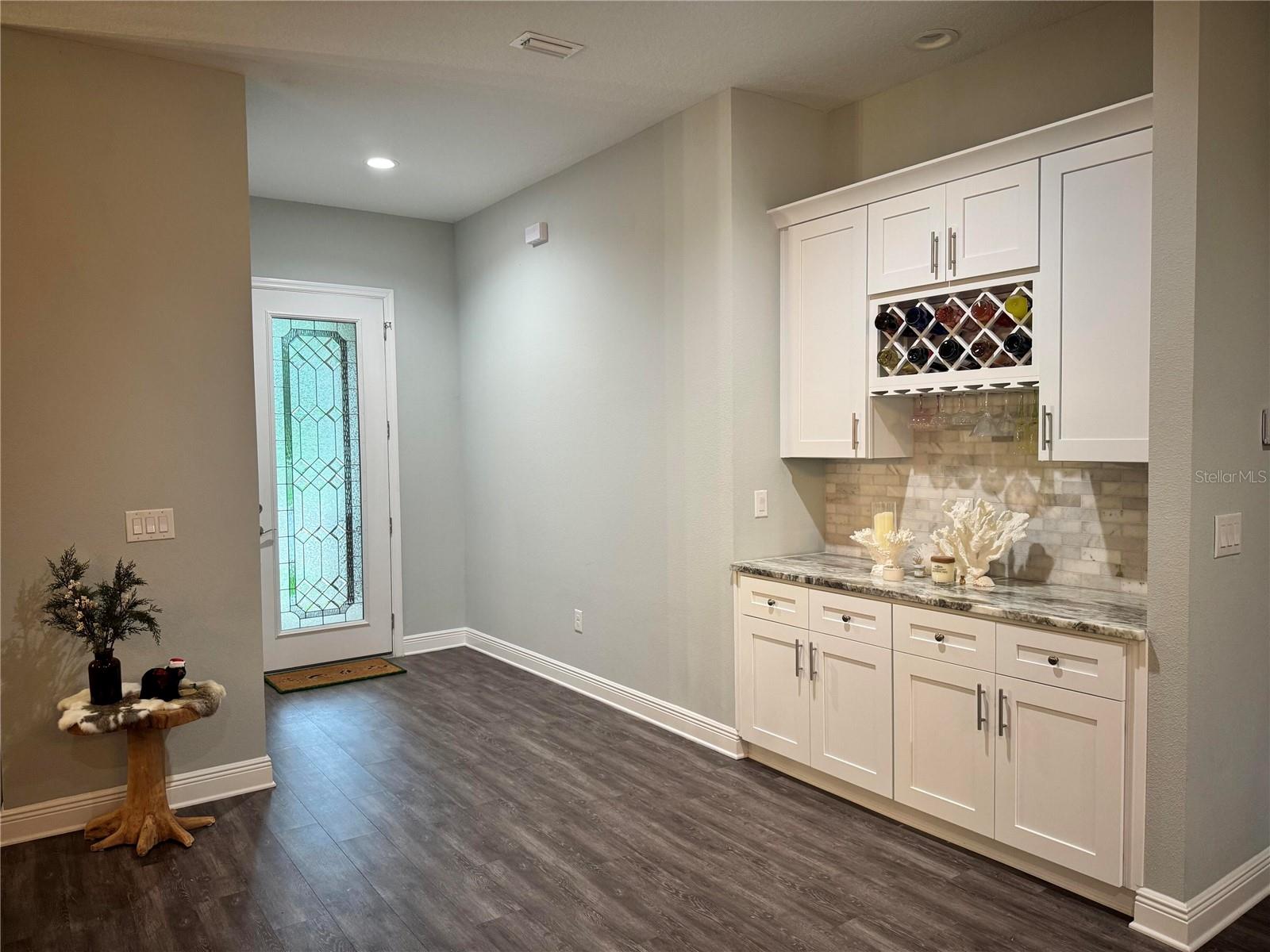 2730 ROBERTSON, LUTZ, FL, 33559