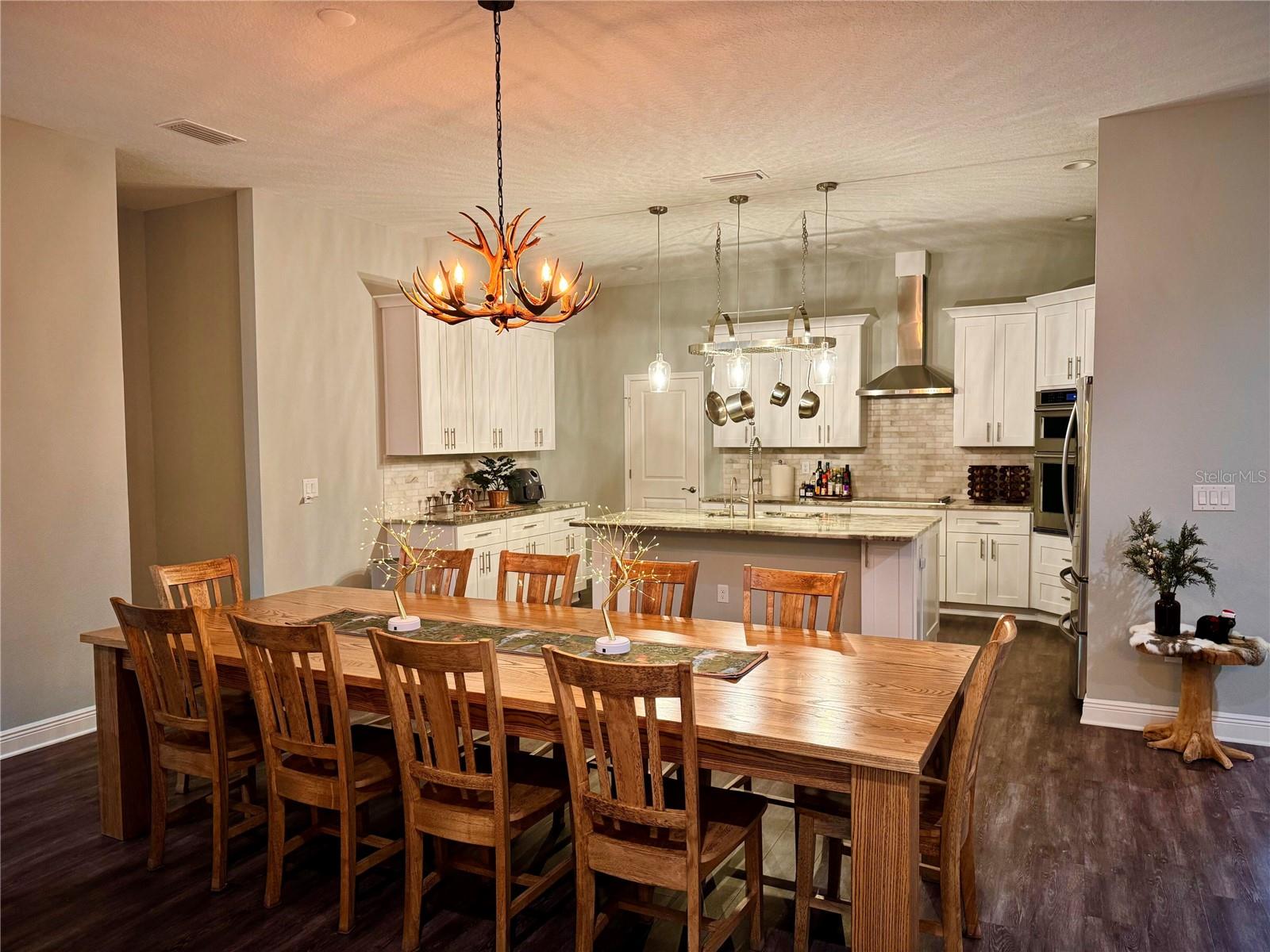 2730 ROBERTSON, LUTZ, FL, 33559