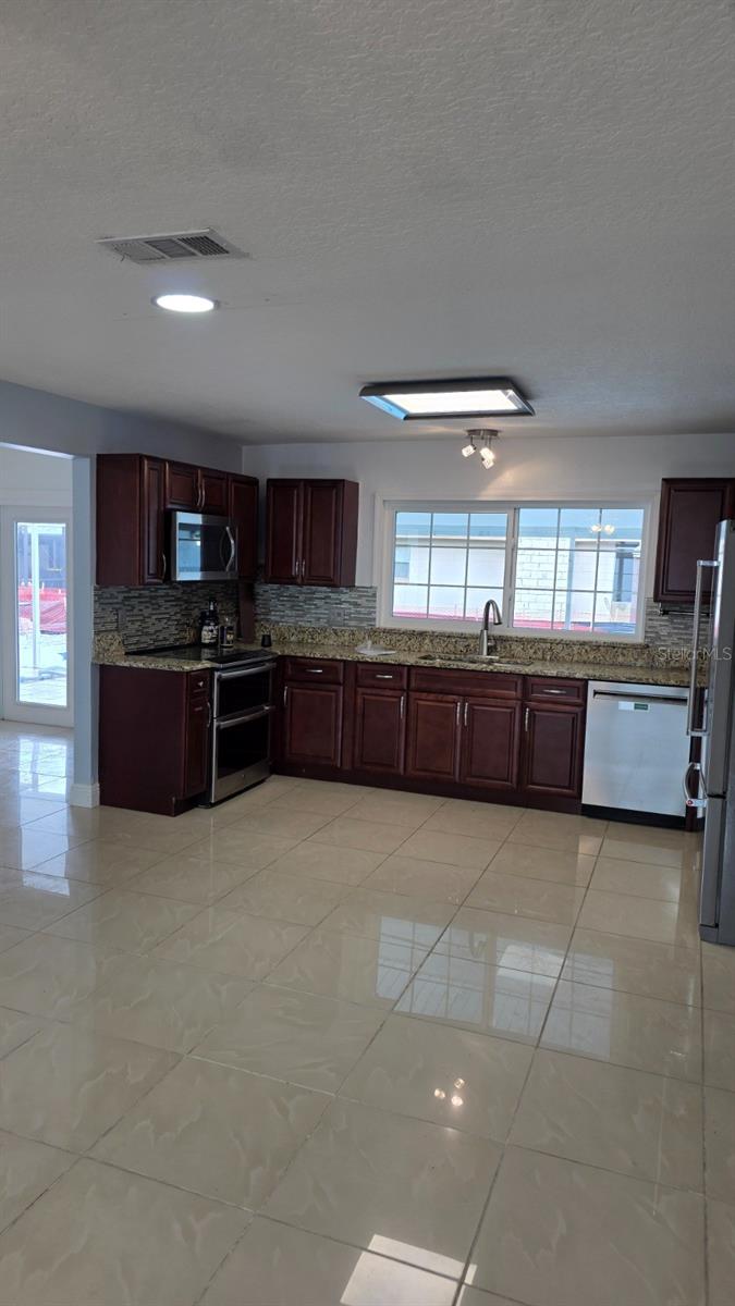 1703 PARADISE DR, KISSIMMEE, FL, 34741