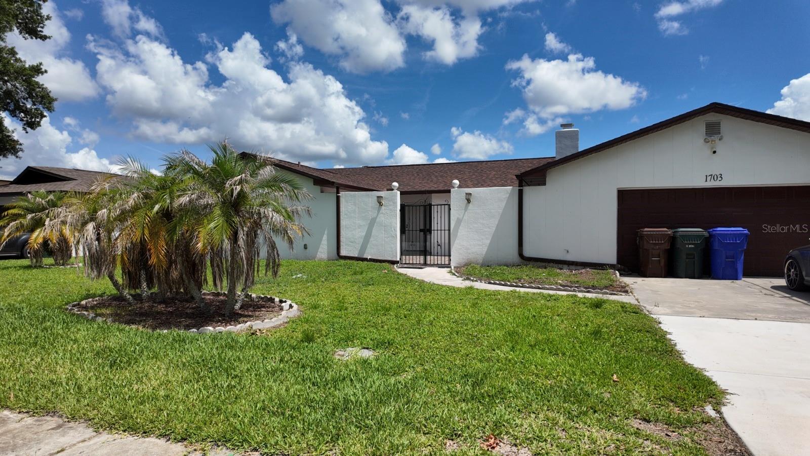 1703 PARADISE DR, KISSIMMEE, FL, 34741