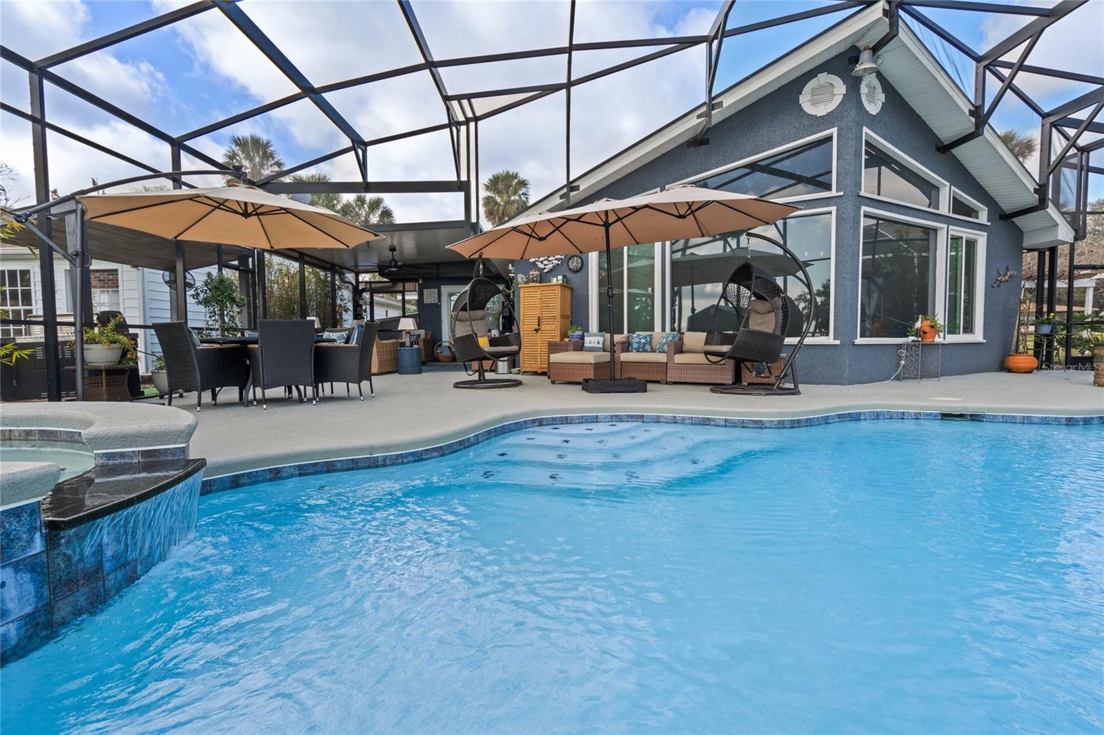 1102 N PALMETTO ST, LEESBURG, FL, 34748