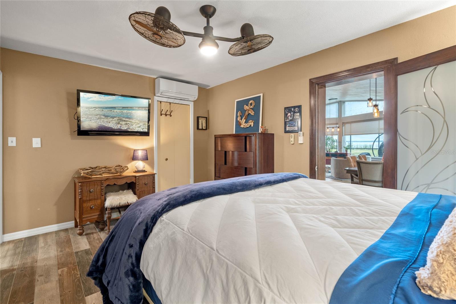 1102 N PALMETTO ST, LEESBURG, FL, 34748