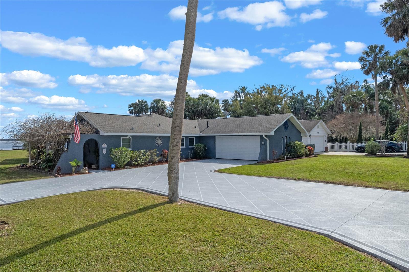 1102 N PALMETTO ST, LEESBURG, FL, 34748