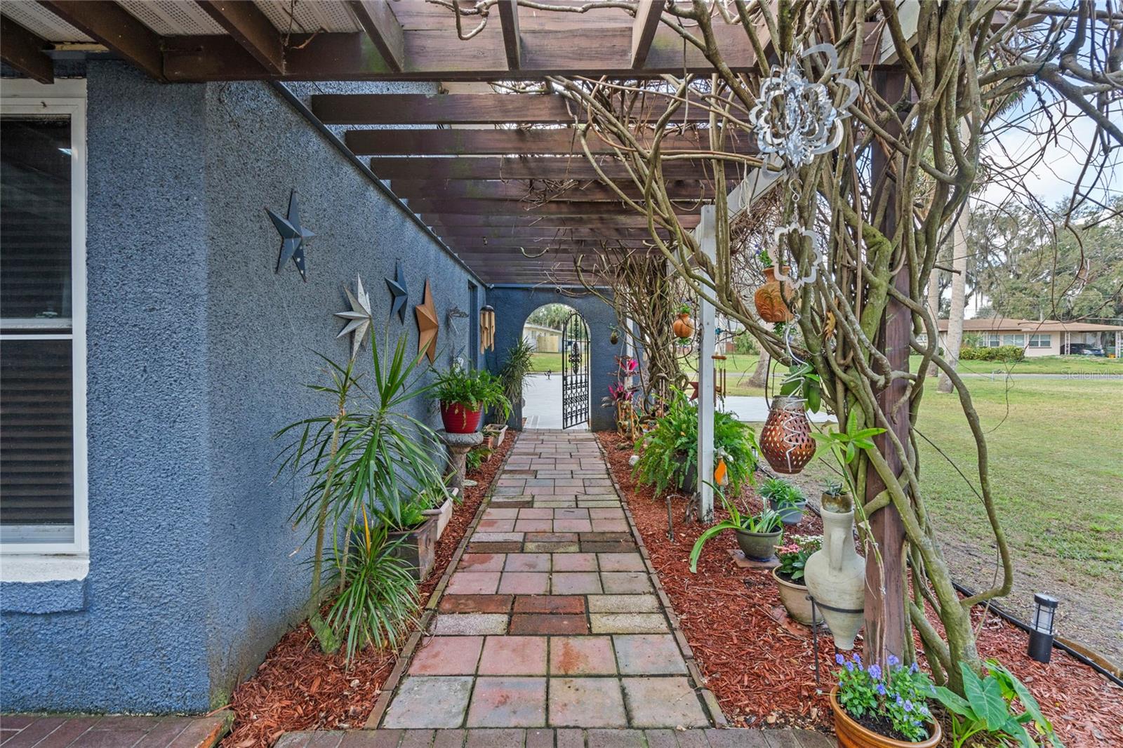 1102 N PALMETTO ST, LEESBURG, FL, 34748