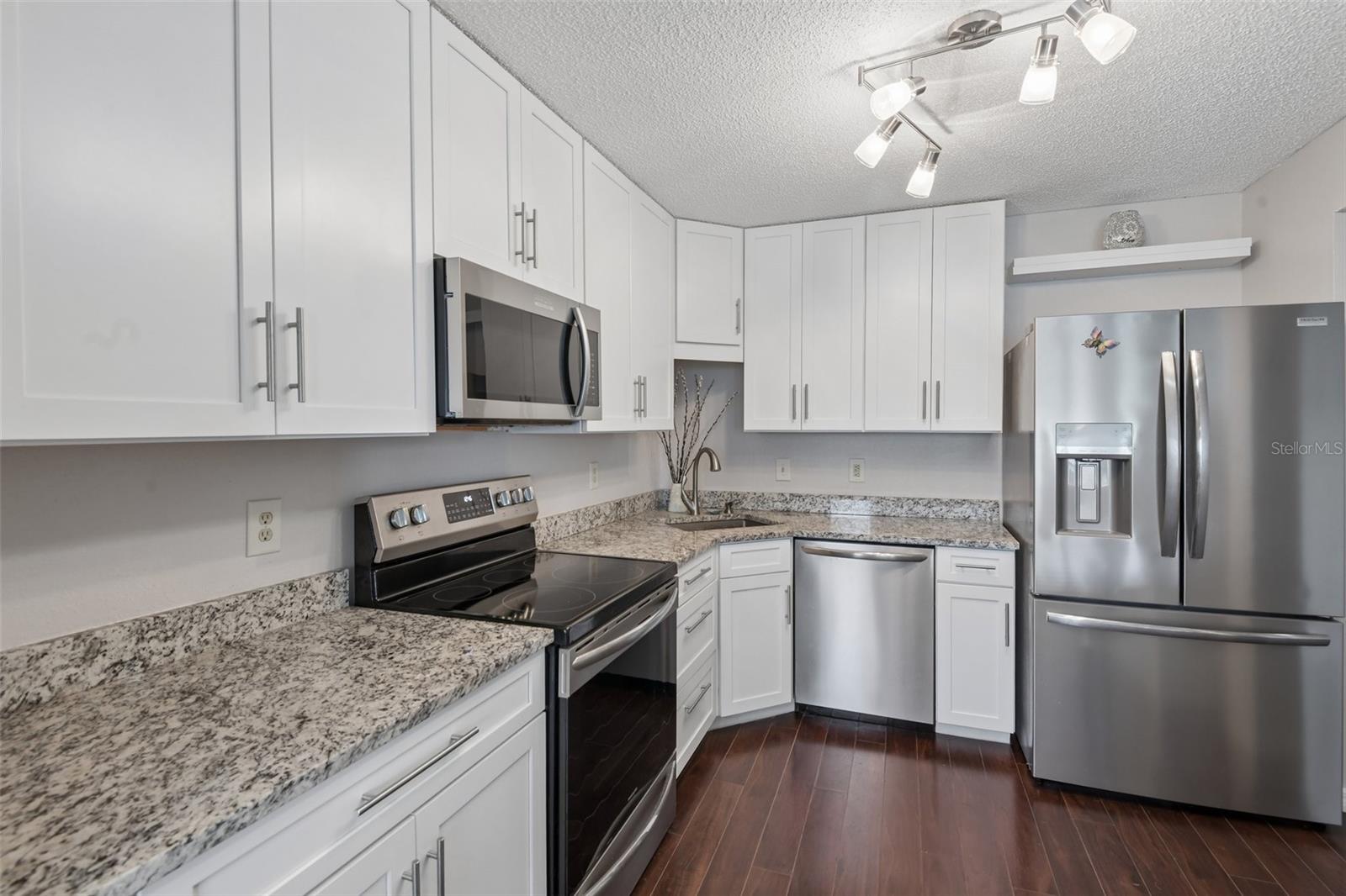 5727 BISCAYNE CT #209, NEW PORT RICHEY, FL, 34652